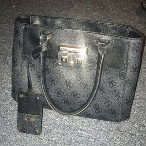 Guess mini purse new without tags